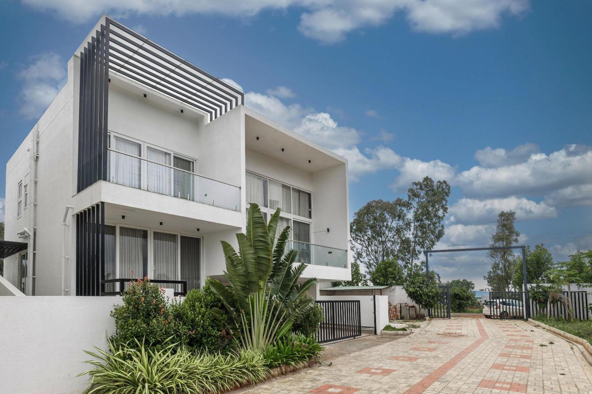 Celestial Sapphire Villa Pvt Pool Veg Food 4Bhk Dod Ballāpur 외부 사진